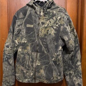 Columbia Forest Camo Zip-Up Jacket
